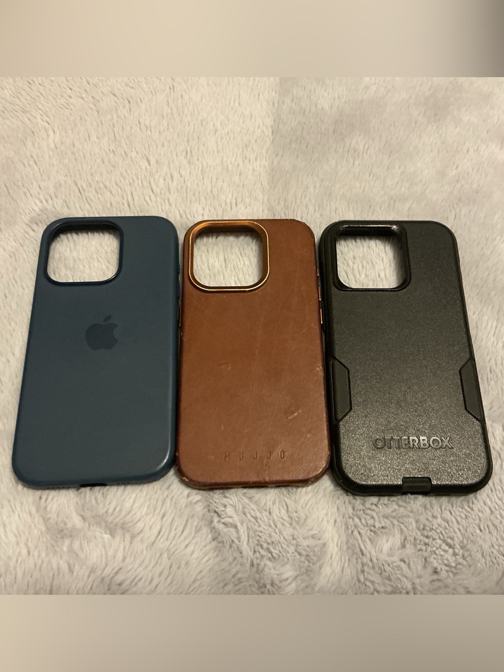 Set of 3 Apple, OtterBox, Mujjo Phone Cases for IPhone 15 Pro